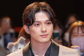 クロロは新田真剣佑