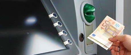 少額を入金する