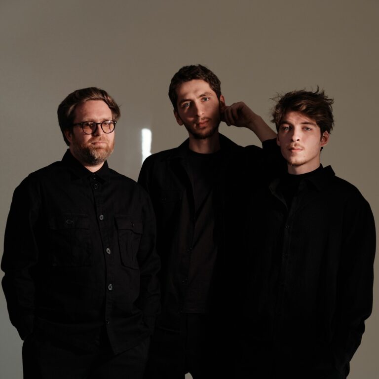 TajNic Trio